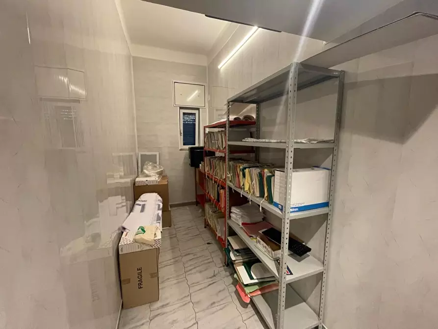 Immagine 11 di Appartamento in vendita  a Taranto