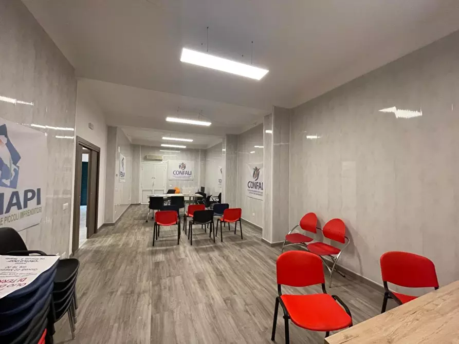 Immagine 5 di Appartamento in vendita  a Taranto