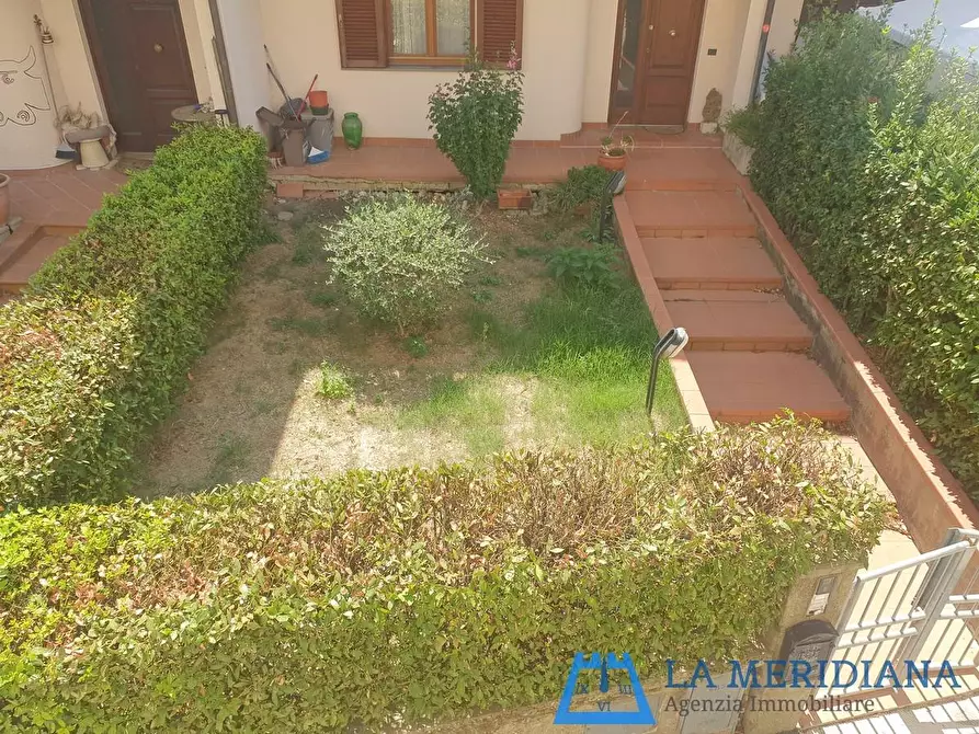 Immagine 26 di Terratetto in vendita  a Larciano