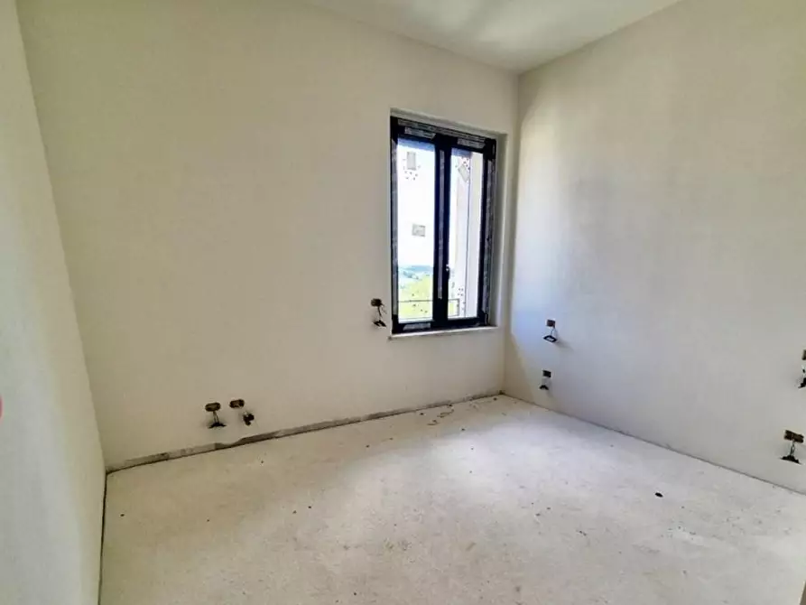 Immagine 3 di Appartamento in vendita  a Siena