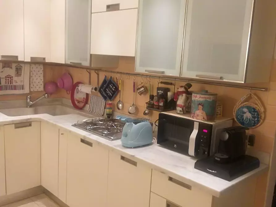 Immagine 3 di Villetta a schiera in vendita  a Massa