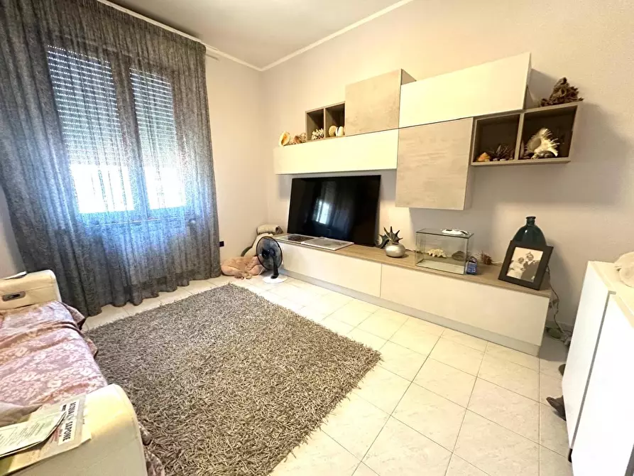 Immagine 18 di Appartamento in vendita  a Empoli