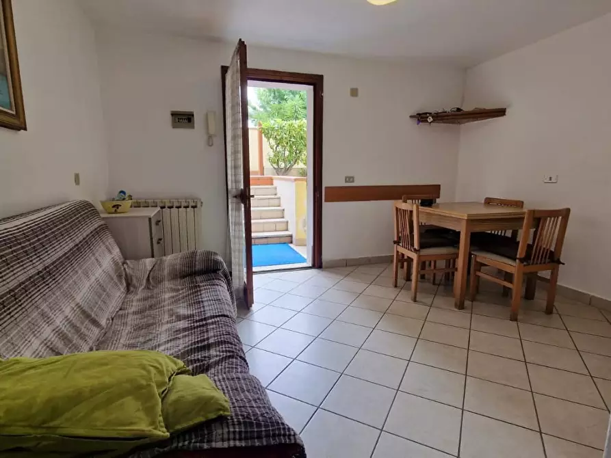 Immagine 12 di Appartamento in vendita  a Carrara