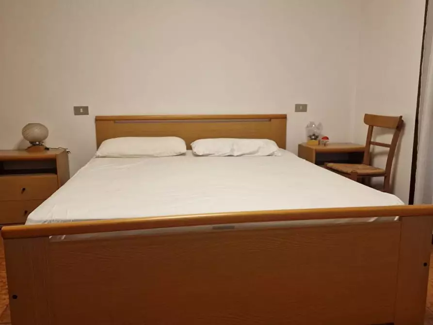 Immagine 23 di Appartamento in vendita  a Carrara