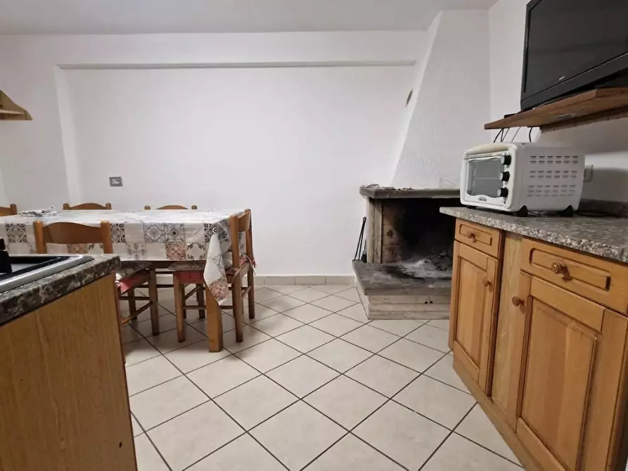 Immagine 8 di Appartamento in vendita  a Carrara