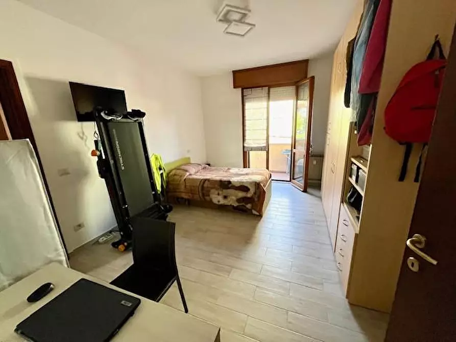 Immagine 5 di Appartamento in vendita  a Pisa