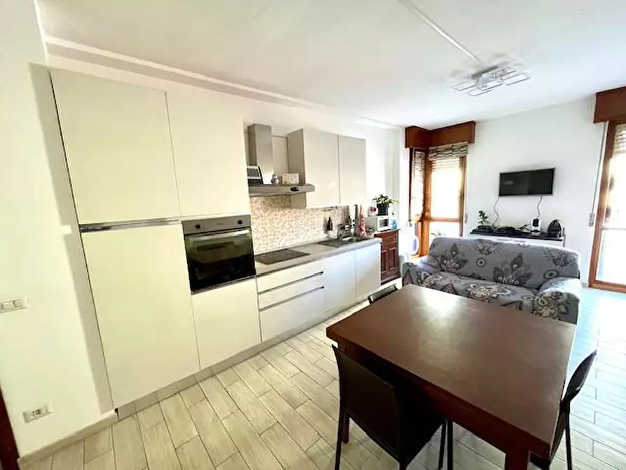 Immagine 3 di Appartamento in vendita  a Pisa