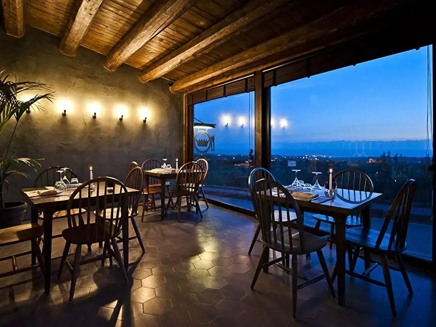 Immagine 3 di Bar / Ristorante in affitto  a Giardini-Naxos