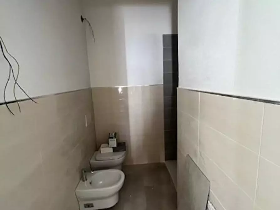 Immagine 8 di Appartamento in vendita  a Sarzana