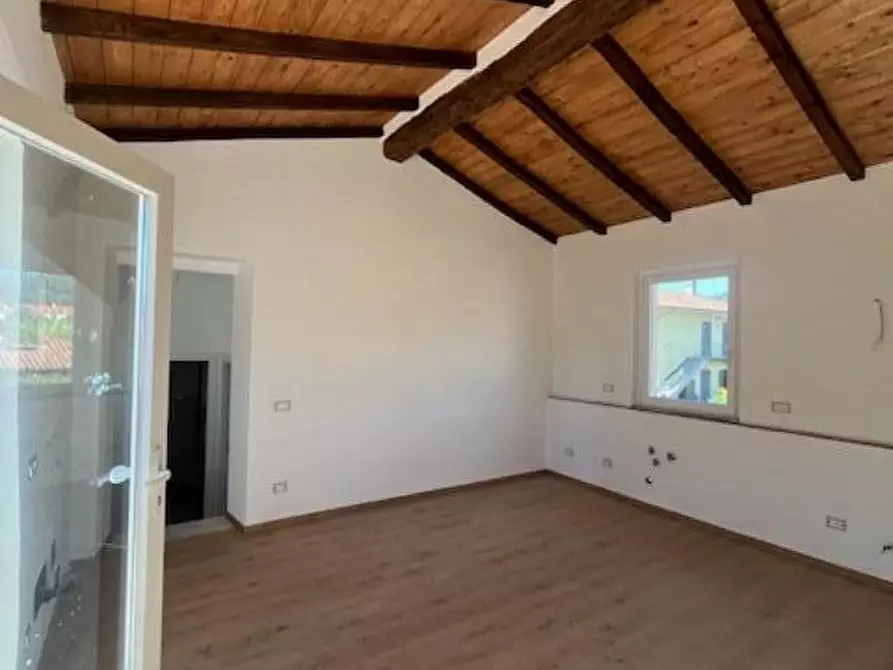 Immagine 3 di Appartamento in vendita  a Sarzana