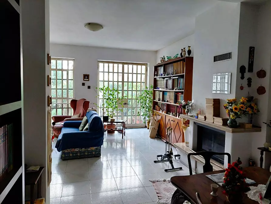 Immagine 8 di Villa in vendita  a San Giuliano Terme