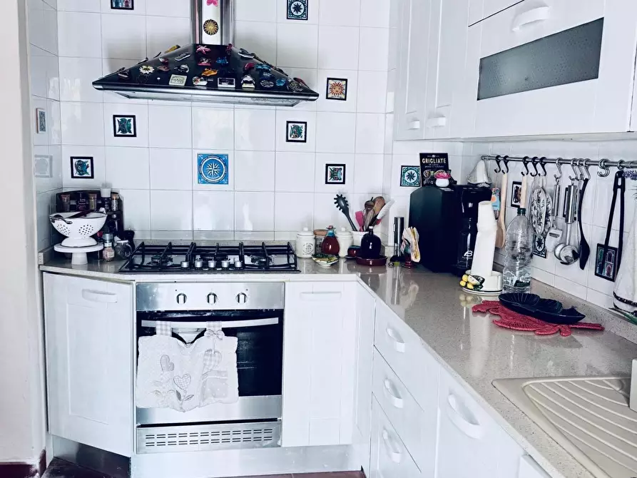 Immagine 16 di Casa semindipendente in vendita  a Cascina