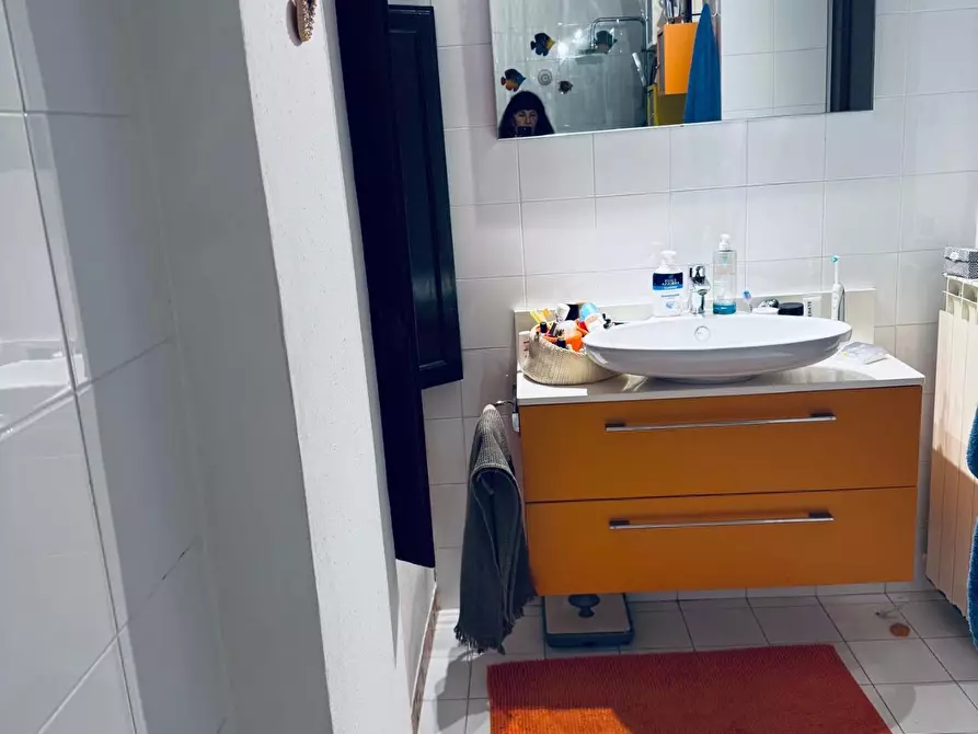 Immagine 35 di Casa semindipendente in vendita  a Cascina