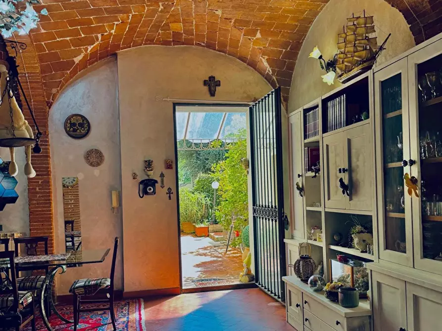 Immagine 31 di Casa semindipendente in vendita  a Cascina