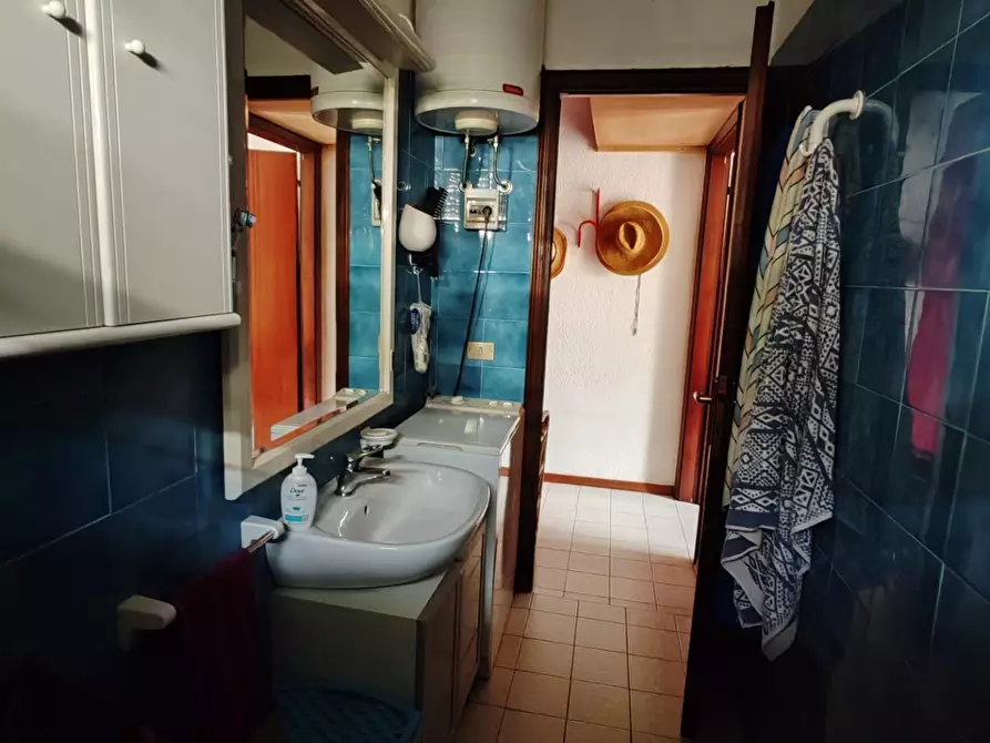 Immagine 14 di Appartamento in vendita  a Massa