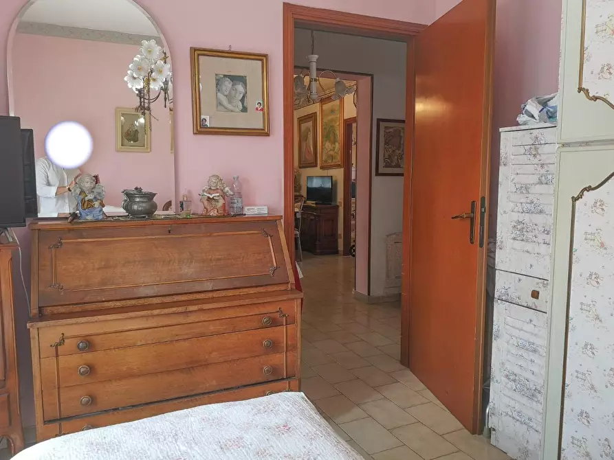 Immagine 17 di Appartamento in vendita  a Massa