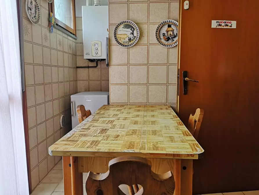 Immagine 11 di Appartamento in vendita  a Massa