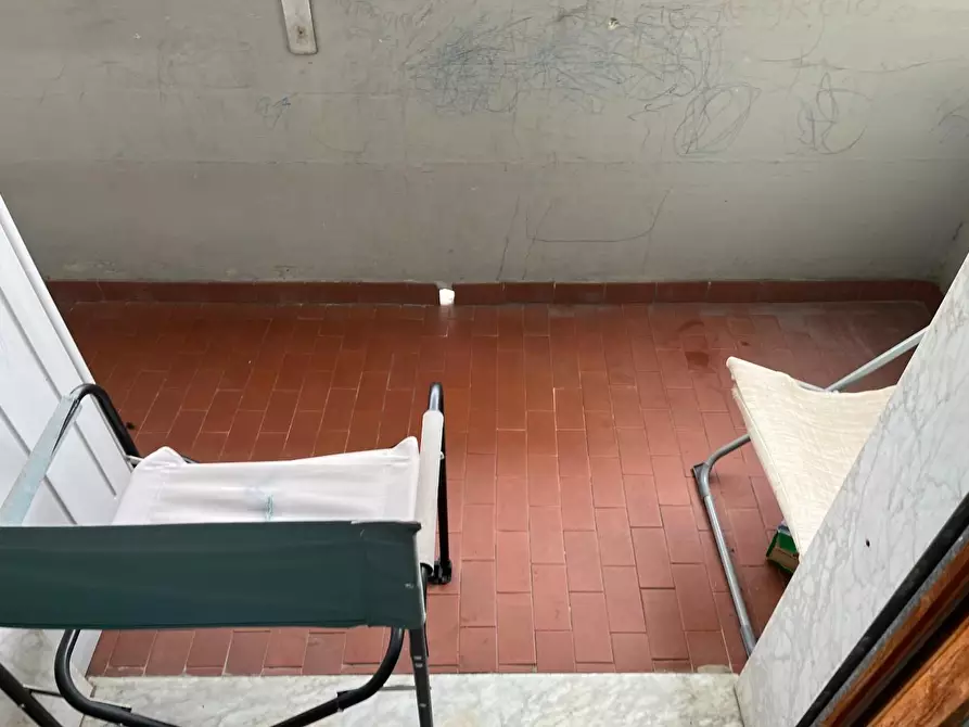 Immagine 10 di Appartamento in vendita  a Massa