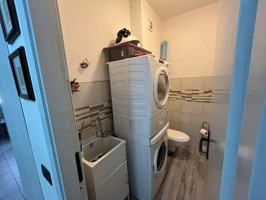 Immagine 20 di Appartamento in vendita  a Massa