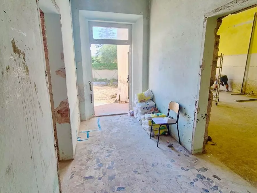 Immagine 22 di Villa in vendita  a Pisa