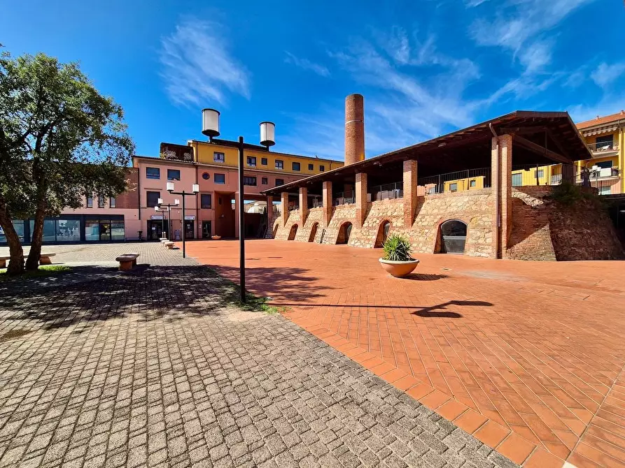 Immagine 3 di Villa in vendita  a Pisa