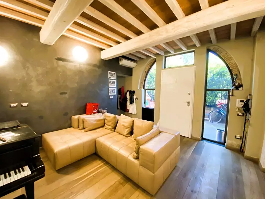 Immagine 3 di Casa colonica in vendita  a Vinci