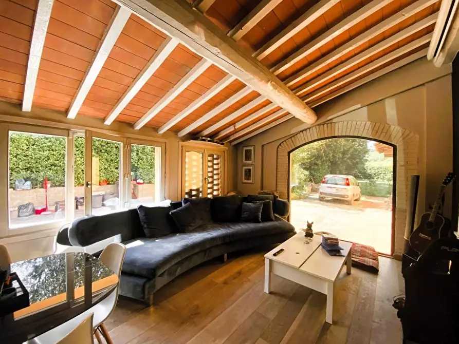 Immagine 4 di Casa colonica in vendita  a Vinci