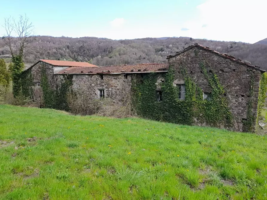 Immagine 16 di Rustico / casale in vendita  a Varese Ligure
