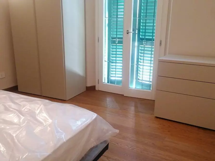 Immagine 5 di Appartamento in affitto  a Pisa