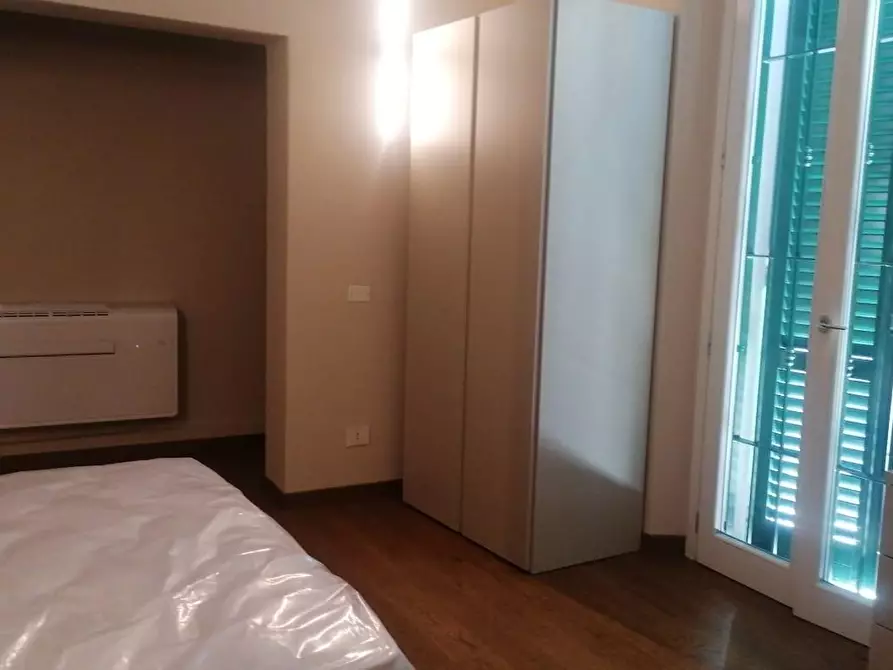 Immagine 18 di Appartamento in affitto  a Pisa