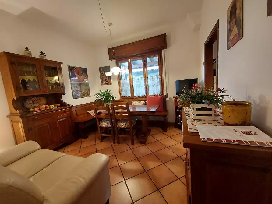 Immagine 5 di Casa bifamiliare in vendita  a Lucca