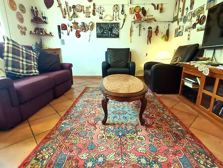 Immagine 39 di Casa bifamiliare in vendita  a Lucca