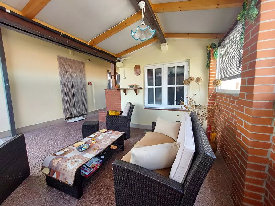 Immagine 32 di Casa bifamiliare in vendita  a Lucca