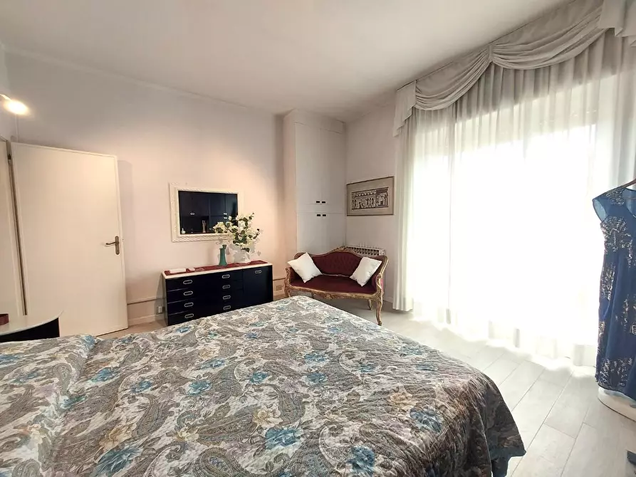 Immagine 47 di Casa bifamiliare in vendita  a Lucca