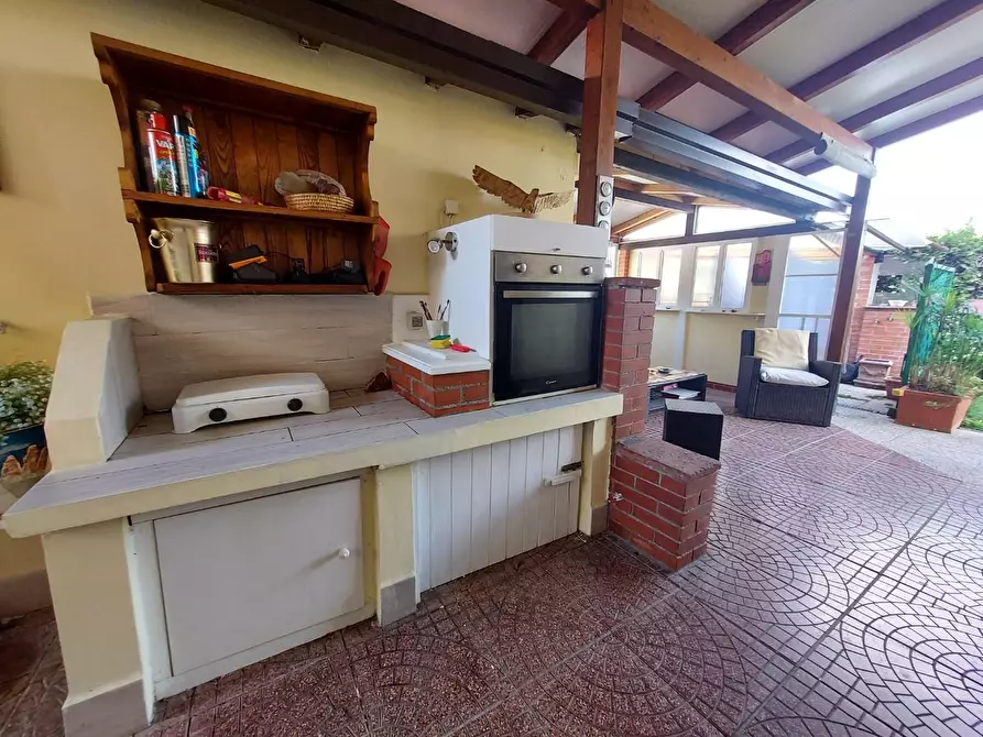 Immagine 29 di Casa bifamiliare in vendita  a Lucca