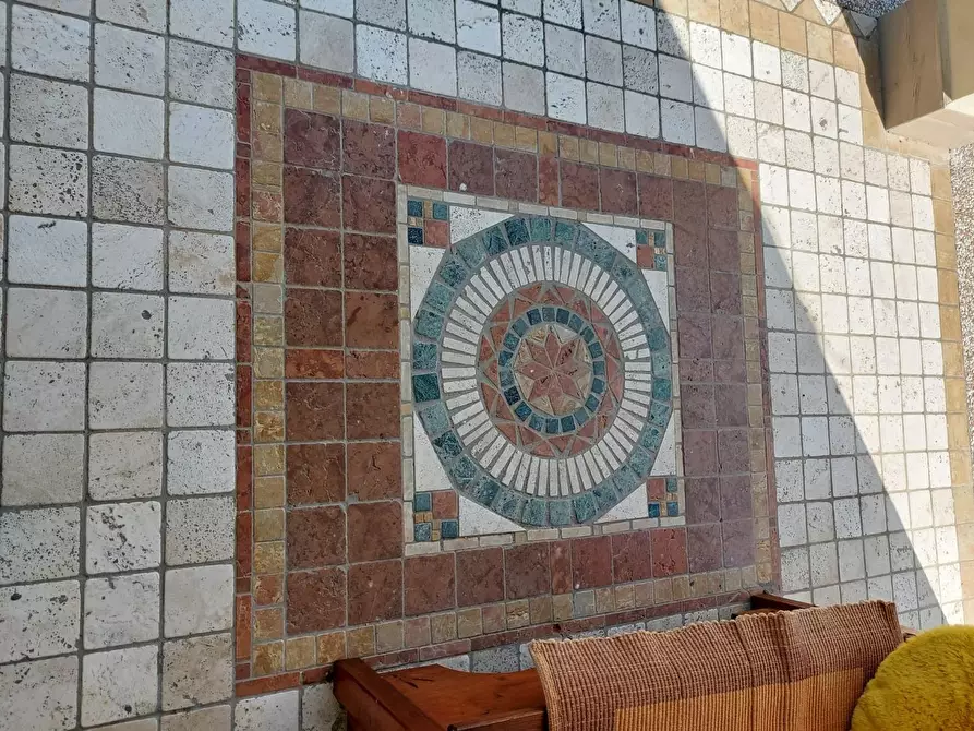 Immagine 23 di Casa bifamiliare in vendita  a Lucca