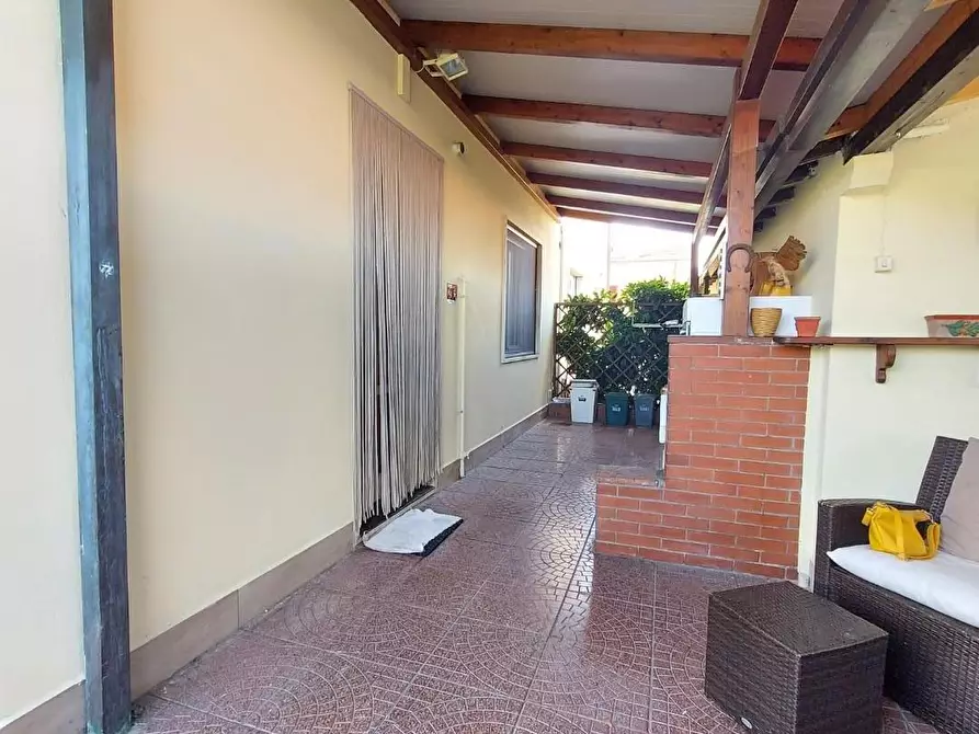 Immagine 31 di Casa bifamiliare in vendita  a Lucca