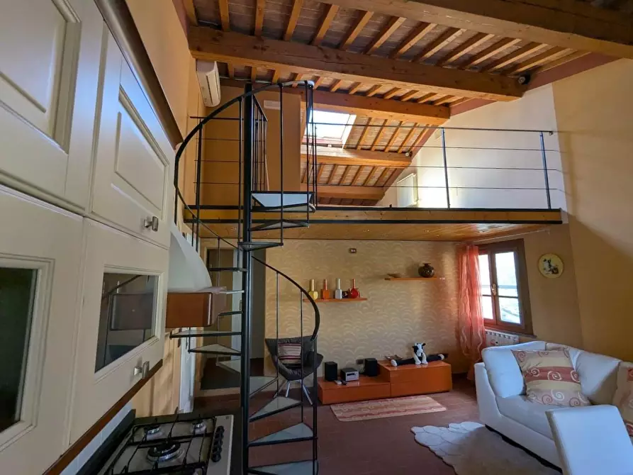 Immagine 4 di Appartamento in vendita  a San Giuliano Terme