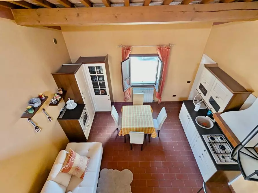 Immagine 3 di Appartamento in vendita  a San Giuliano Terme