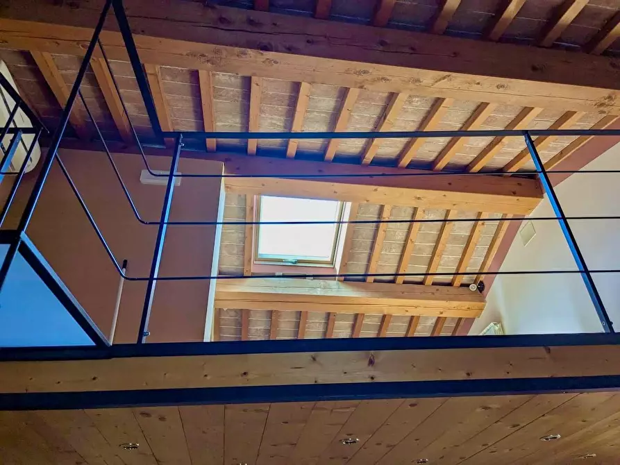 Immagine 9 di Appartamento in vendita  a San Giuliano Terme