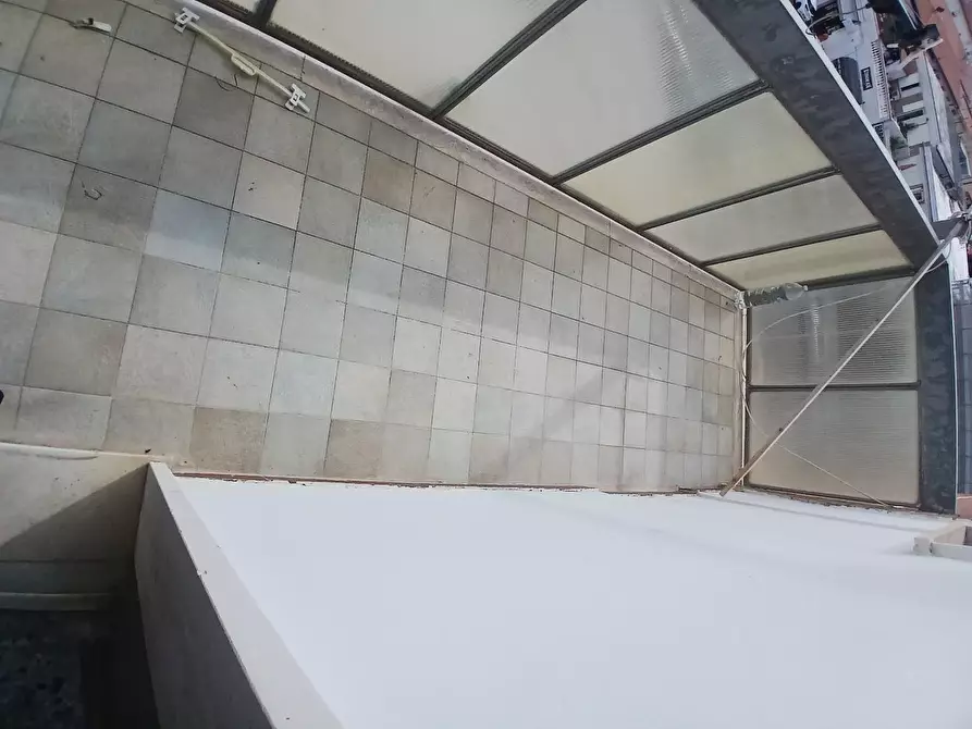 Immagine 25 di Appartamento in vendita  a Livorno