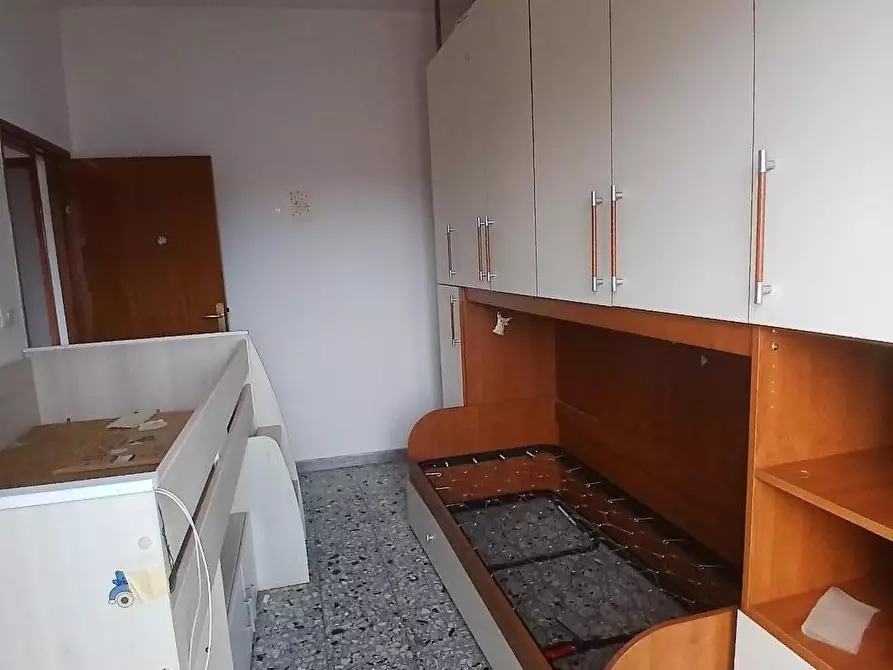 Immagine 17 di Appartamento in vendita  a Livorno