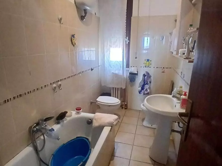 Immagine 21 di Appartamento in vendita  a Livorno