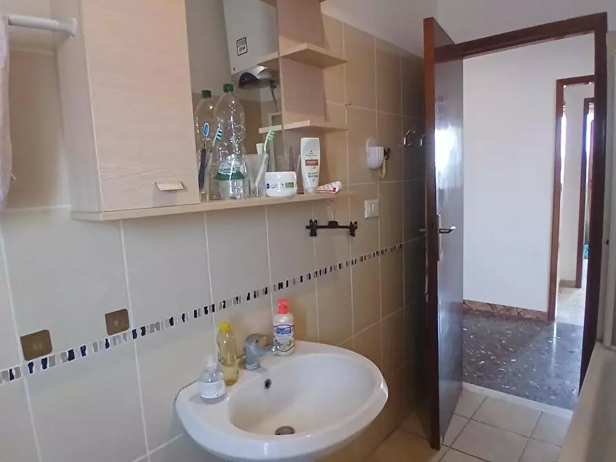 Immagine 20 di Appartamento in vendita  a Livorno