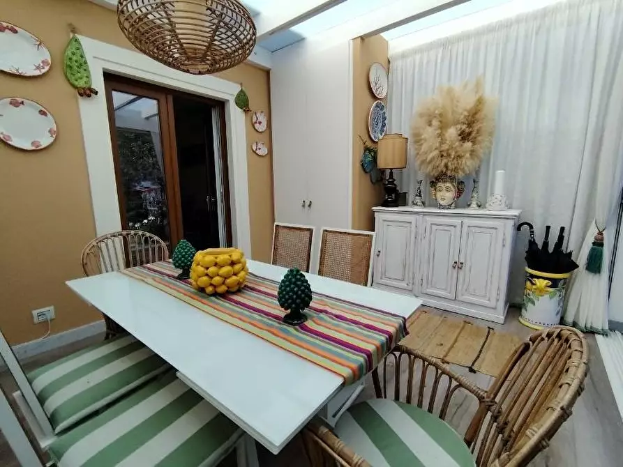 Immagine 2 di Villetta a schiera in vendita  a Massa