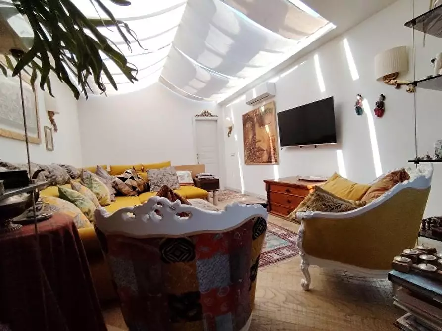 Immagine 19 di Villetta a schiera in vendita  a Massa