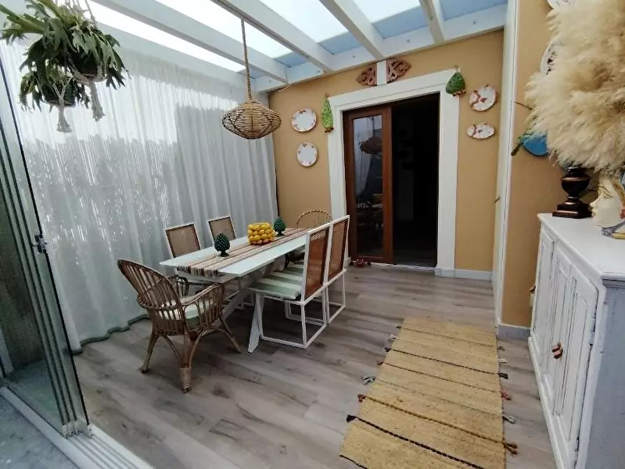 Immagine 3 di Villetta a schiera in vendita  a Massa