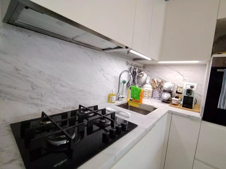 Immagine 7 di Villetta a schiera in vendita  a Massa