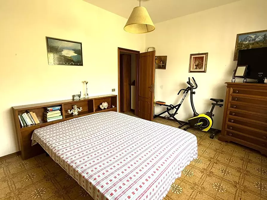 Immagine 14 di Villa in vendita  a Vicopisano