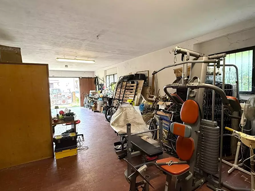 Immagine 18 di Villa in vendita  a Vicopisano